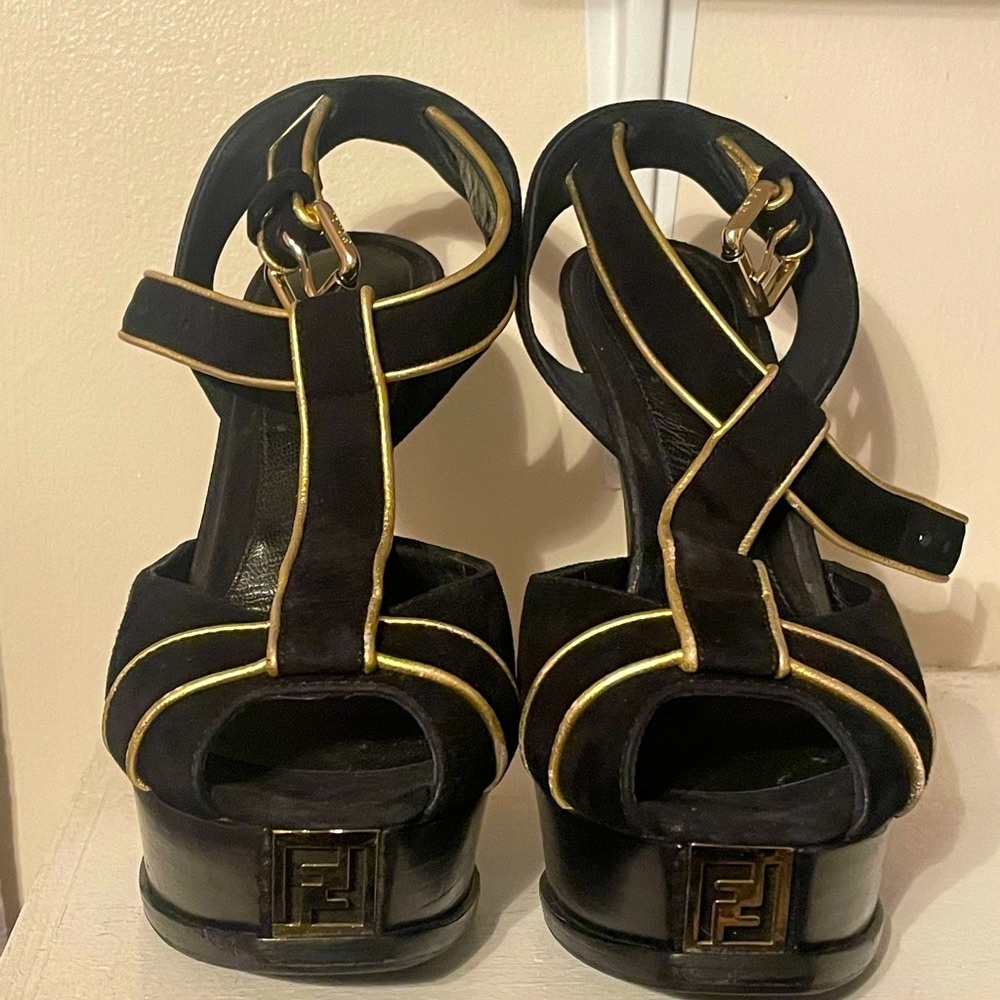 Fendi Shoes Heels Size 39.5 Authenticated! - Picture 3 of 7